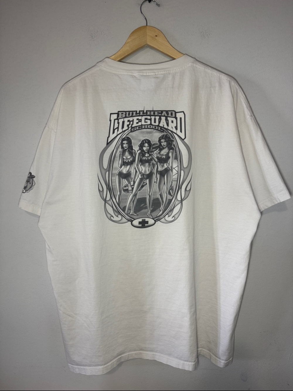 Vintage Bullhead Lifeguard School Pinup Girl T-Shirt / Y2K